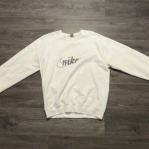 Gilden hoodie with Nike logo